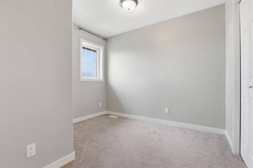 1702 Riverside Drive Nw, High River, AB - Indoor Photo Showing Other Room