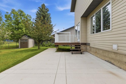1702 Riverside Drive Nw, High River, AB - Outdoor With Exterior