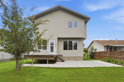 1702 Riverside Drive Nw, High River, AB - Outdoor