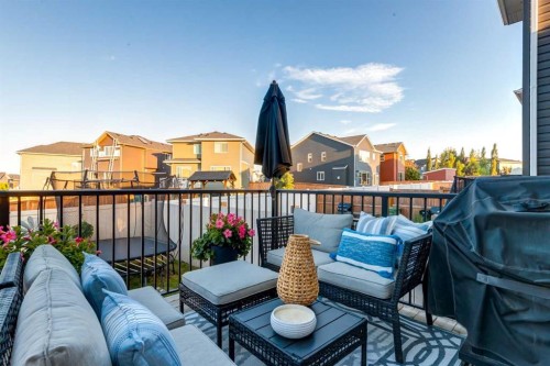 444 Evansglen Drive Nw, Calgary, AB - Outdoor With Deck Patio Veranda
