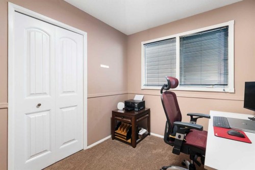 48 Deermont Way Se, Calgary, AB - Indoor Photo Showing Office