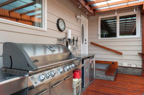 48 Deermont Way Se, Calgary, AB - Outdoor With Exterior