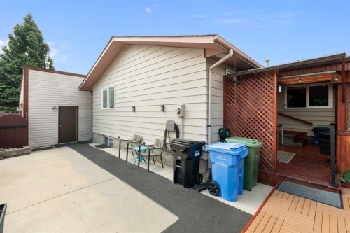 48 Deermont Way Se, Calgary, AB - Outdoor With Deck Patio Veranda With Exterior