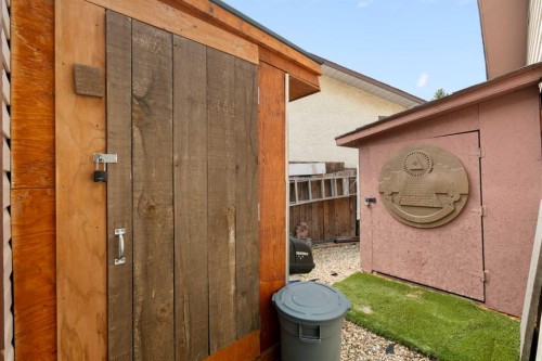 48 Deermont Way Se, Calgary, AB - Outdoor With Exterior