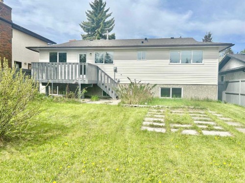 7032 78 Street Nw, Calgary, AB - Outdoor With Exterior