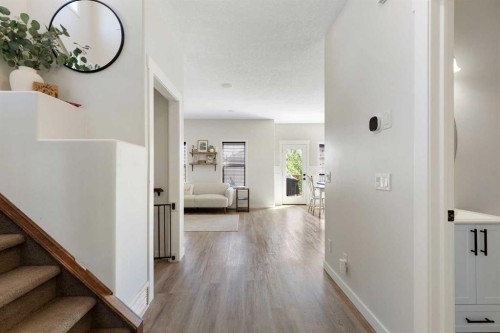 590 Coopers Drive Sw, Airdrie, AB - Indoor Photo Showing Other Room