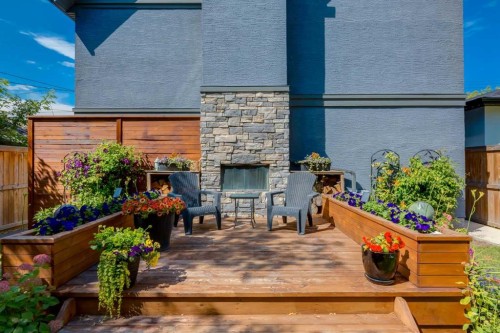 428 21 Avenue Ne, Calgary, AB - Outdoor With Deck Patio Veranda With Exterior