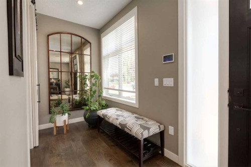 428 21 Avenue Ne, Calgary, AB - Indoor