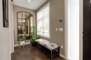428 21 Avenue Ne, Calgary, AB  - Indoor 