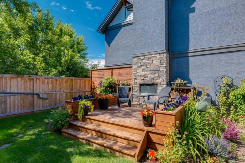 428 21 Avenue Ne, Calgary, AB - Outdoor With Deck Patio Veranda