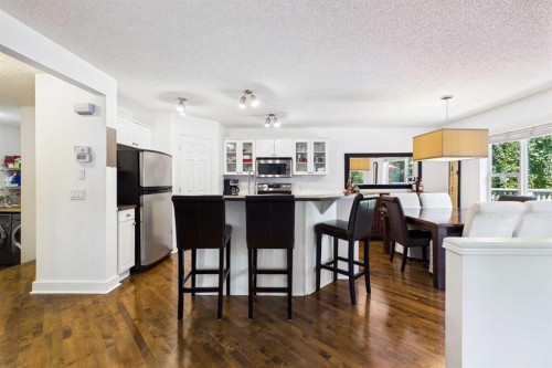 147 Tuscany Meadows Court Nw, Calgary, AB - Indoor Photo Showing Kitchen