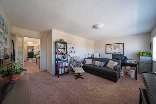 144 Everhollow Street Sw, Calgary, AB - Indoor Photo Showing Other Room