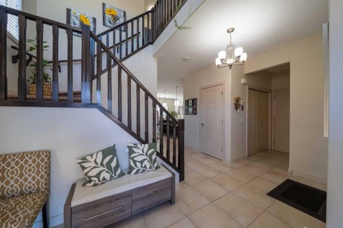144 Everhollow Street Sw, Calgary, AB - Indoor Photo Showing Other Room