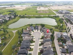 125 Silverado Range Cove SW Calgary, AB T2X 0E1