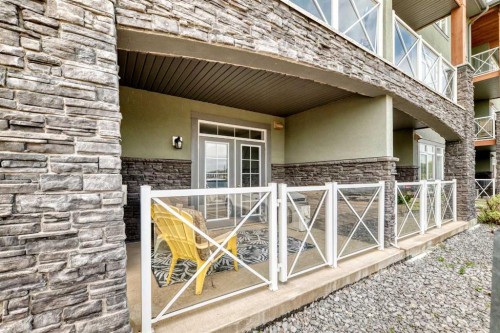 113-1005A Westmount Drive, Strathmore, AB - Outdoor With Exterior