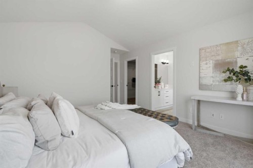27 Verdure Gate Sw, Calgary, AB - Indoor Photo Showing Bedroom