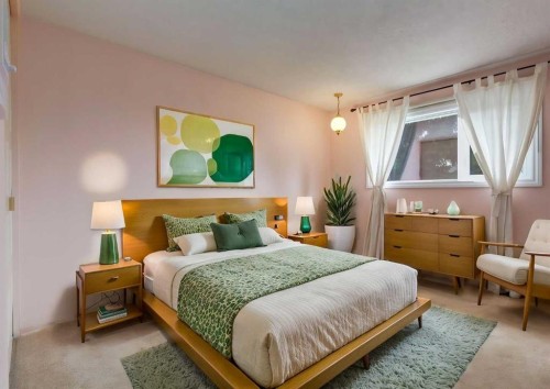 9527 Oakland Way Sw, Calgary, AB - Indoor Photo Showing Bedroom