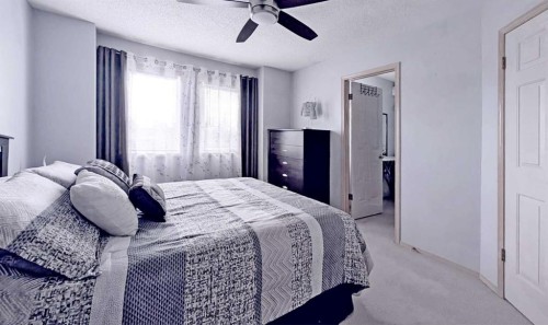 12 Shawbrooke Court Sw, Calgary, AB - Indoor Photo Showing Bedroom