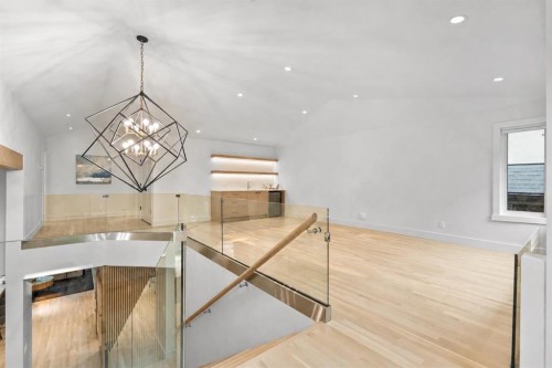 3041 1 Street Sw, Calgary, AB - Indoor