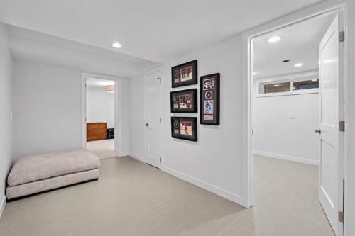 3041 1 Street Sw, Calgary, AB - Indoor