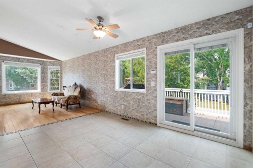 38 Hidden Spring Circle Nw, Calgary, AB 