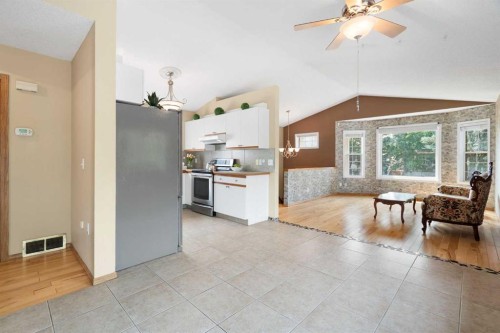 38 Hidden Spring Circle Nw, Calgary, AB 