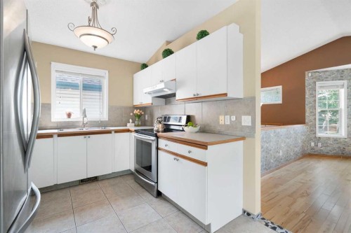 38 Hidden Spring Circle Nw, Calgary, AB 