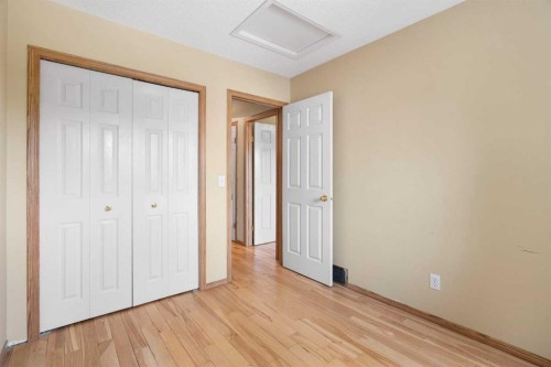 38 Hidden Spring Circle Nw, Calgary, AB 