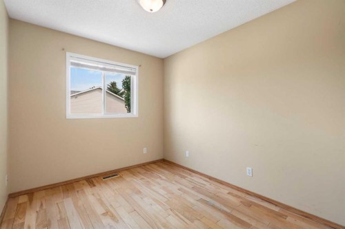 38 Hidden Spring Circle Nw, Calgary, AB 