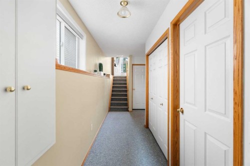 38 Hidden Spring Circle Nw, Calgary, AB 