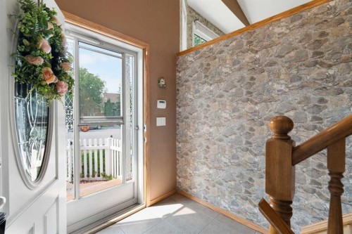 38 Hidden Spring Circle Nw, Calgary, AB 