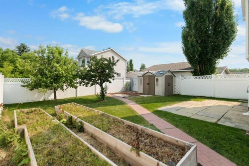 38 Hidden Spring Circle Nw, Calgary, AB 