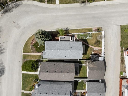 38 Hidden Spring Circle Nw, Calgary, AB 