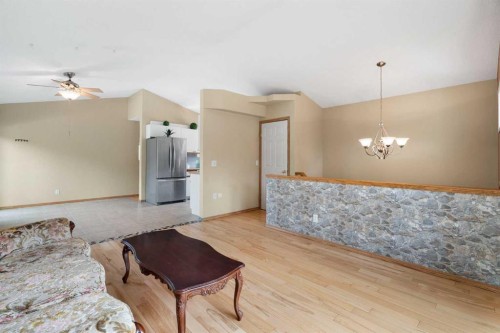38 Hidden Spring Circle Nw, Calgary, AB 