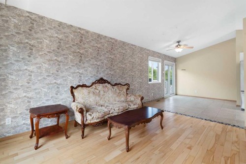38 Hidden Spring Circle Nw, Calgary, AB 