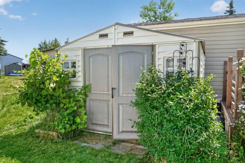 353 Burroughs Circle Ne, Calgary, AB 