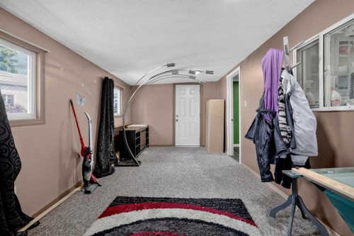 353 Burroughs Circle Ne, Calgary, AB 