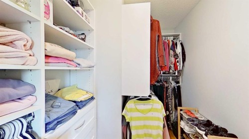 7 Bridlecrest Boulevard Sw, Calgary, AB - Indoor With Storage