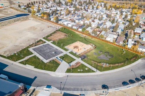171 Greenbriar Place Nw, Calgary, AB - Outdoor With View