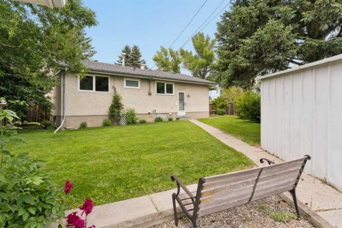 604 Foritana Road Se, Calgary, AB - Outdoor