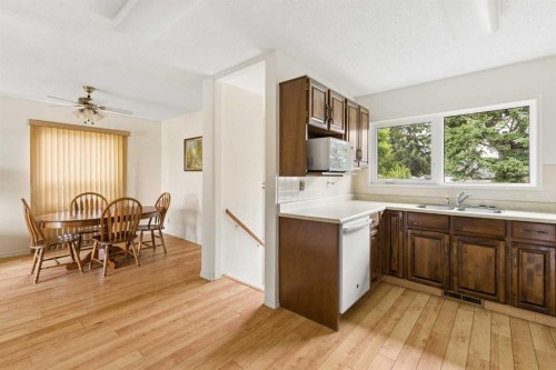 604 Foritana Road Se, Calgary, AB - Indoor