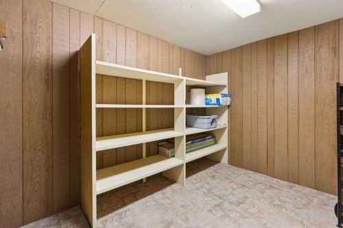 604 Foritana Road Se, Calgary, AB - Indoor