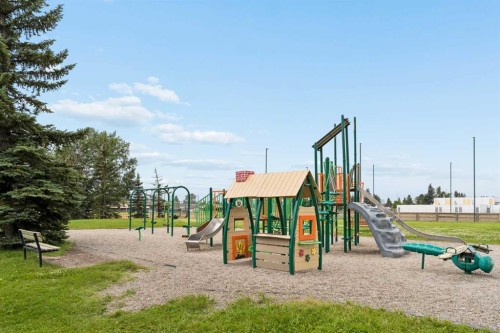 604 Foritana Road Se, Calgary, AB - Outdoor