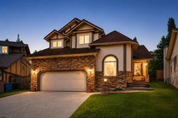 133 Signal Hill Circle SW Calgary, AB T3H 2H1
