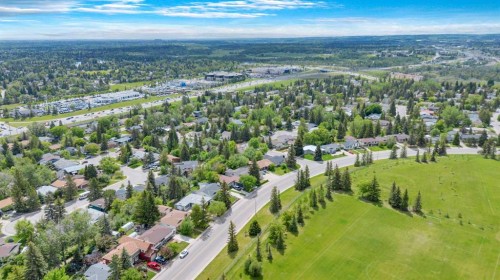 808 Canterbury Drive Sw, Calgary, AB 
