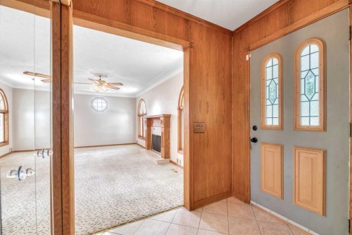 808 Canterbury Drive Sw, Calgary, AB 