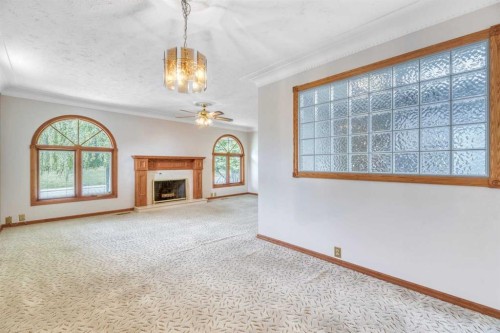 808 Canterbury Drive Sw, Calgary, AB 