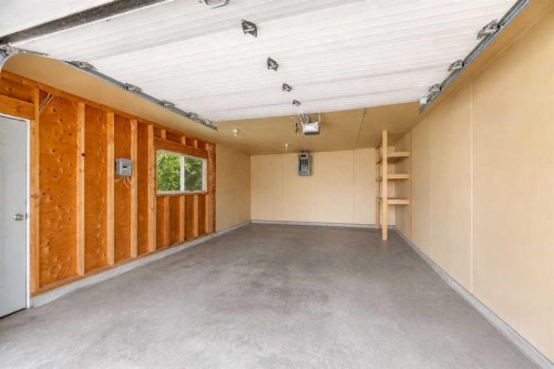 808 Canterbury Drive Sw, Calgary, AB 
