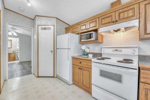 38 Doubletree Way, Strathmore, AB 