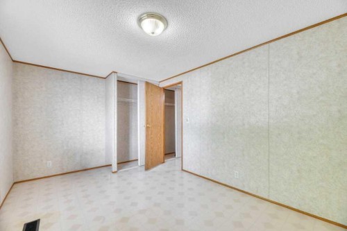 38 Doubletree Way, Strathmore, AB 
